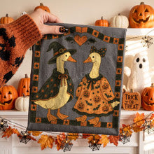 Folk vintage ducks