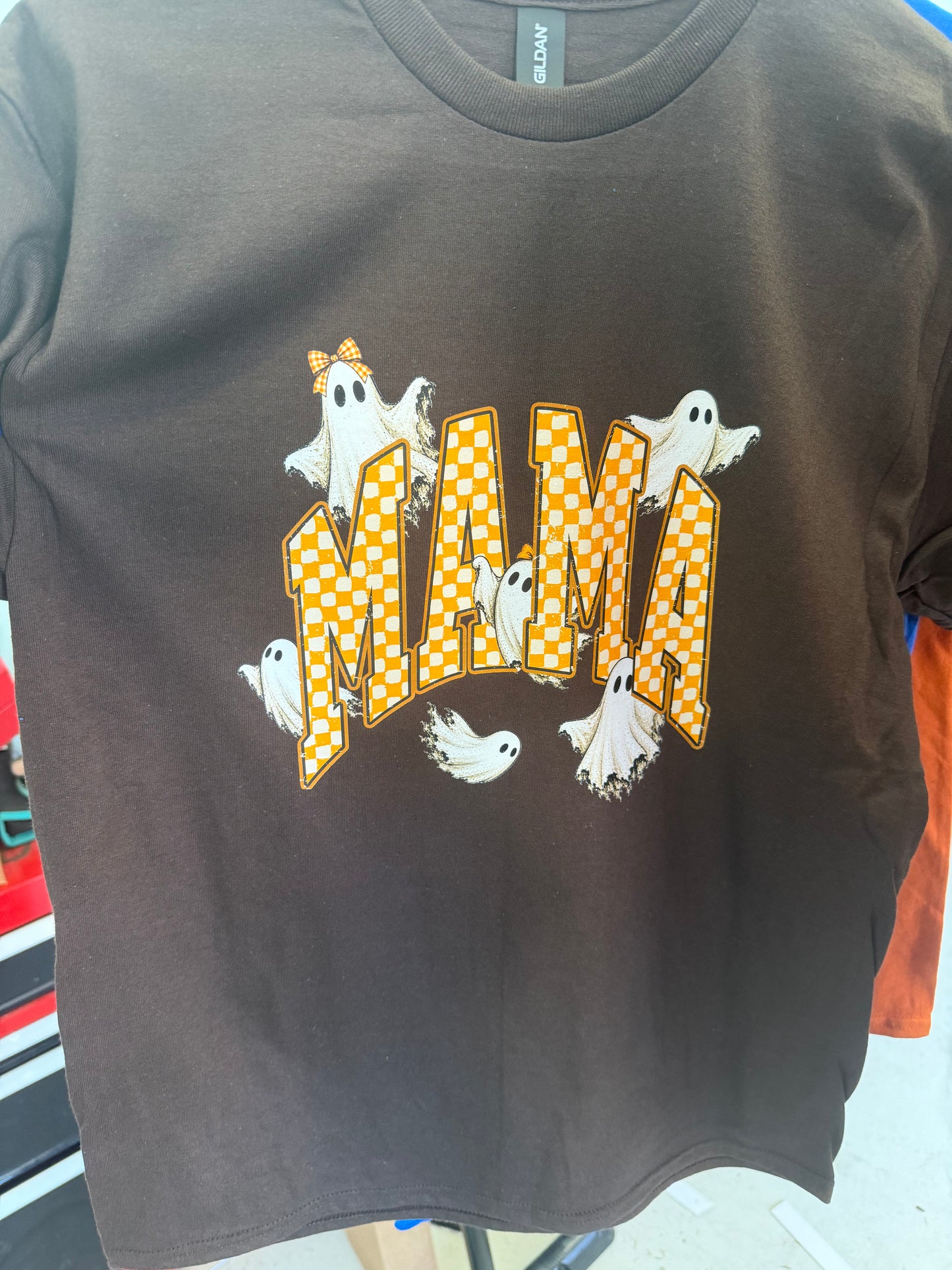 Spooky Mama -PREMADE Gildan