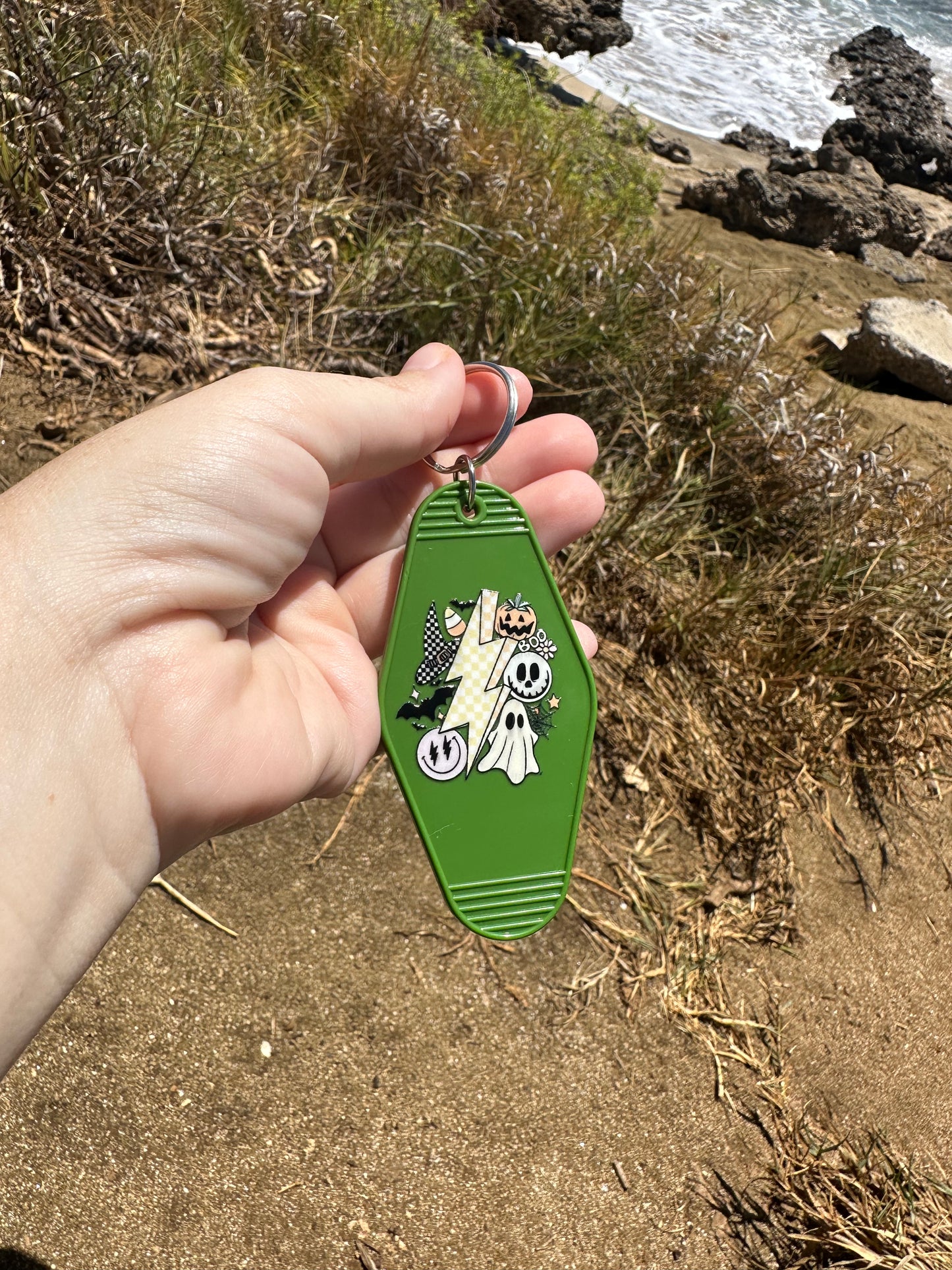 Cutesy Halloween Motel Keychain